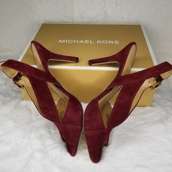 Michael Kors HEELS  designer womans shoes - Picture 2 of 8